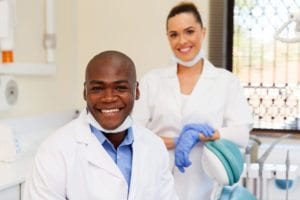 רופא שיניים, IAOMT, משרד שיניים, רפואת שיניים ביולוגית